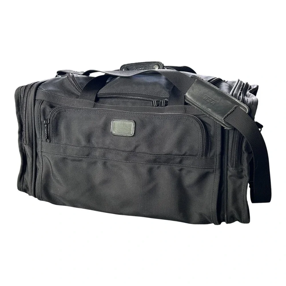 TUMI Duffle Bag Black Nylon Weekender Travel Carry On Soft Case Men Shoulder Bag